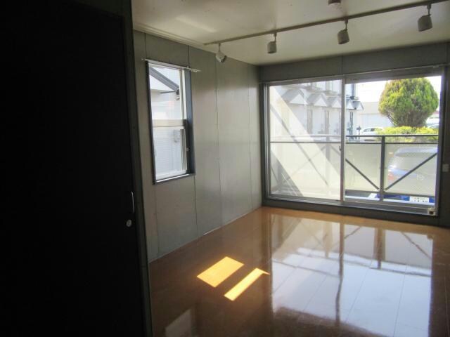 シダー’Ｓガーデン Aの物件内観写真