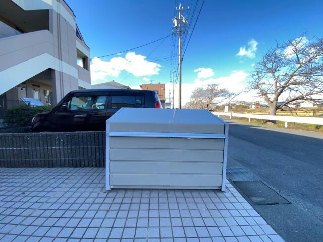 プレシャスの物件外観写真