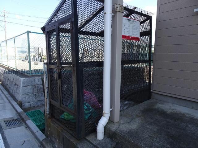 尾崎善ハイツの物件外観写真