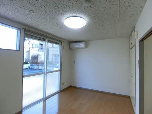 尾崎善ハイツの物件内観写真