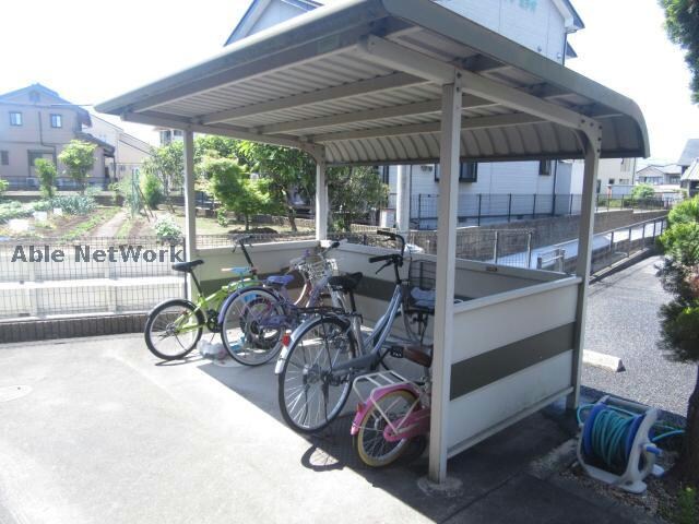 ヴィレッジ イツオの物件外観写真