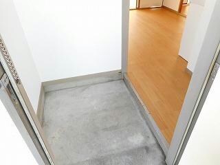 ハウジングすずかの物件内観写真