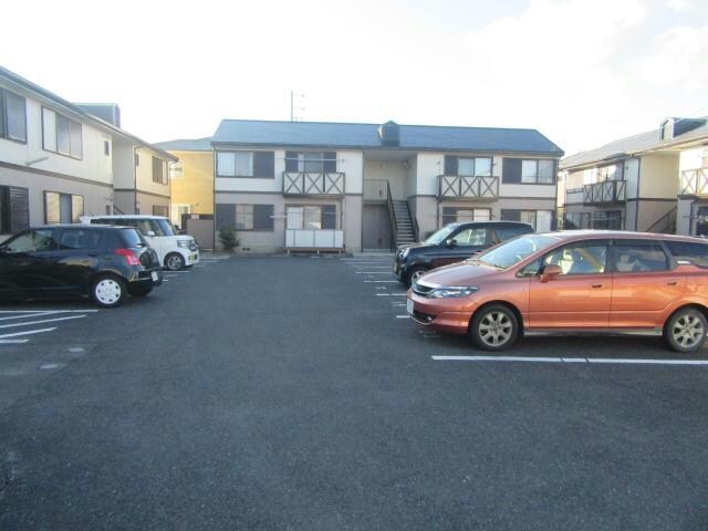 ウィンディーＳＵＺＵＫＡ Ａ棟の物件外観写真