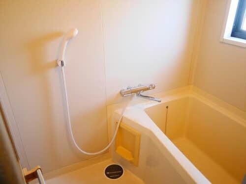 ウィンディーＳＵＺＵＫＡ Ａ棟の物件内観写真