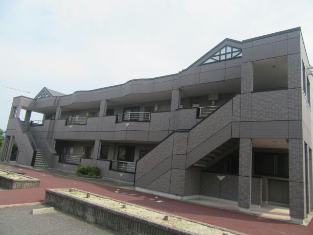 ヴァンパインコート Ｂ棟の物件外観写真