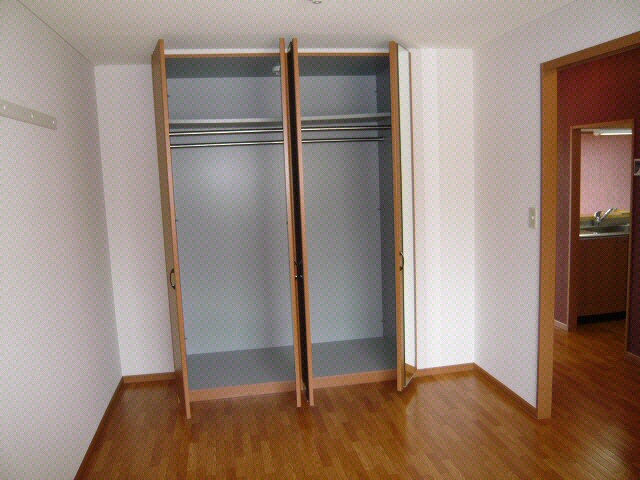 ロイヤル　ラ　ファミーユＢ棟の物件内観写真