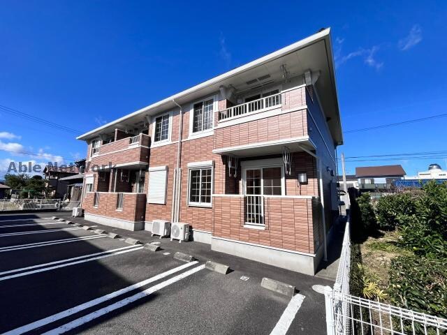 ミルキーⅡの物件外観写真