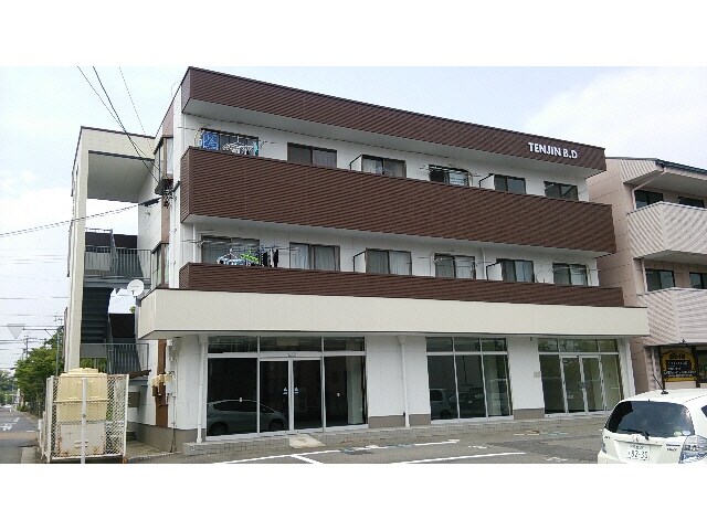 天神ビルの物件外観写真