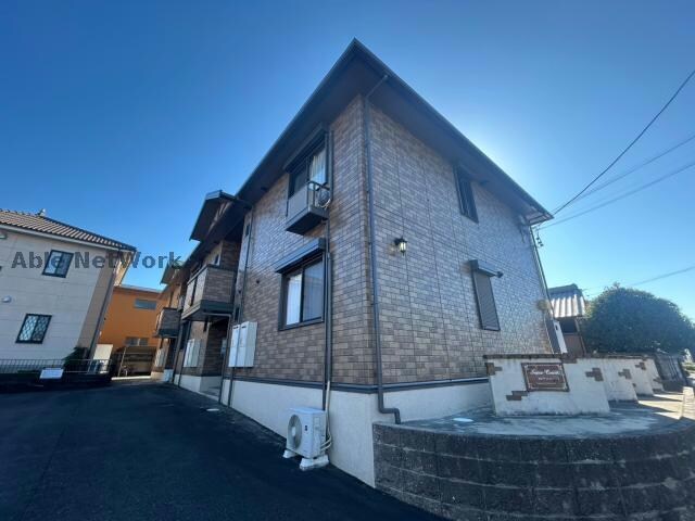 セピアコートの物件外観写真