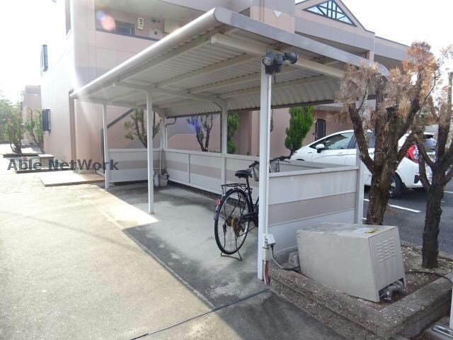 スズカヒルズA棟の物件外観写真