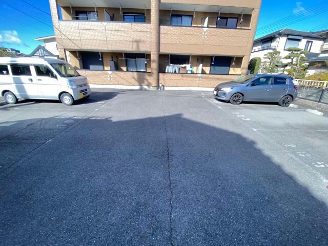 ウオッカの物件外観写真