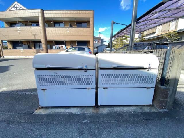 ウオッカの物件外観写真