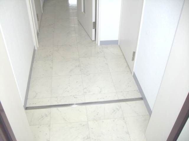 グランシャリオ(末広)の物件内観写真