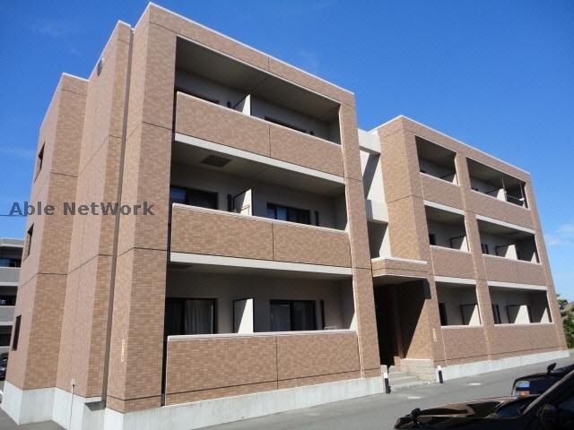 ウッドベルスクエアＡ棟の物件外観写真