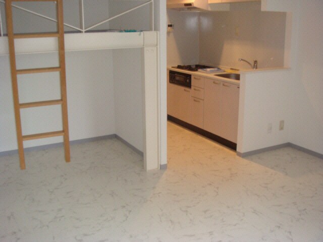 ウッドベルスクエアＡ棟の物件内観写真