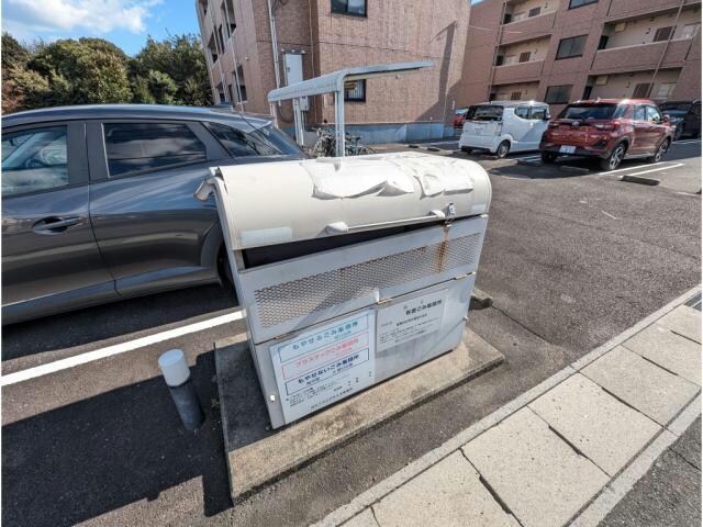 ウッドベルステージの物件外観写真