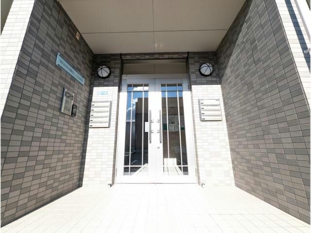 ウッドベルステージの物件外観写真