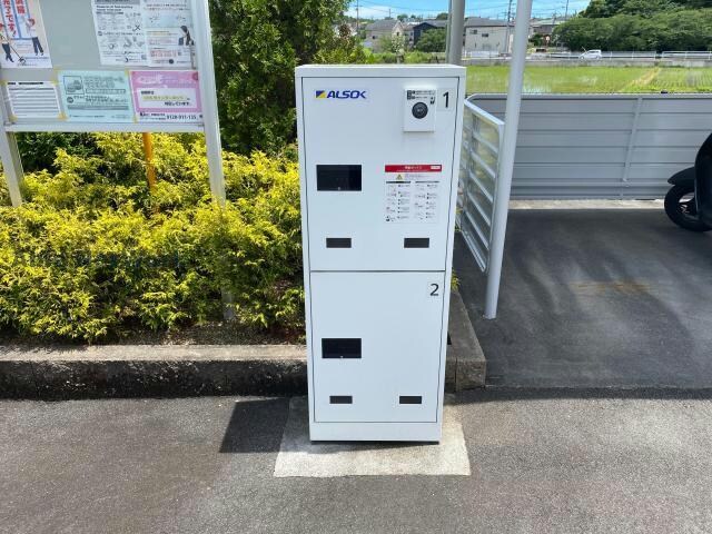 ランドマーク　２０１１　Ａの物件外観写真