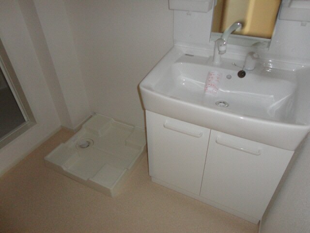 パルテール西条Aの物件内観写真