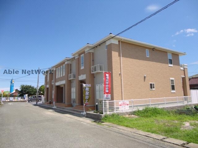 クリスタルコートの物件外観写真