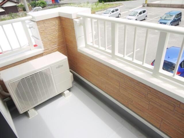 クリスタルコートの物件内観写真