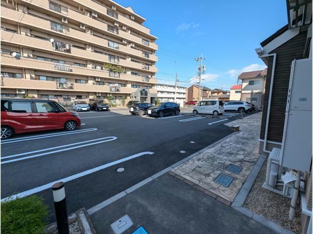 ラッフィナートの物件外観写真