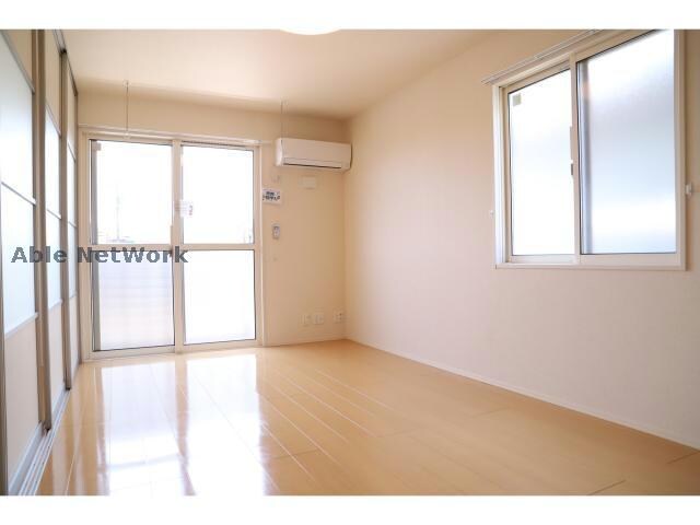 グランディールC棟の物件内観写真