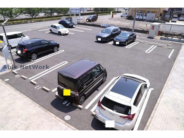 グランディールC棟の物件外観写真