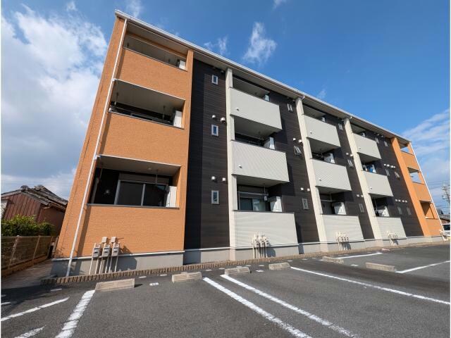 フルーリールの物件外観写真