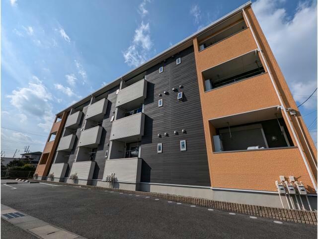 フルーリールの物件外観写真