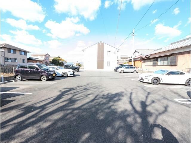 リベルテ・ドゥの物件外観写真