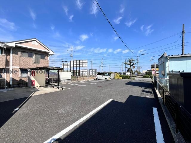 ウィットHの物件外観写真