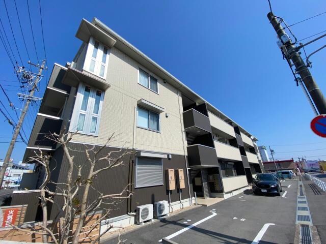 タートルエイトの物件外観写真