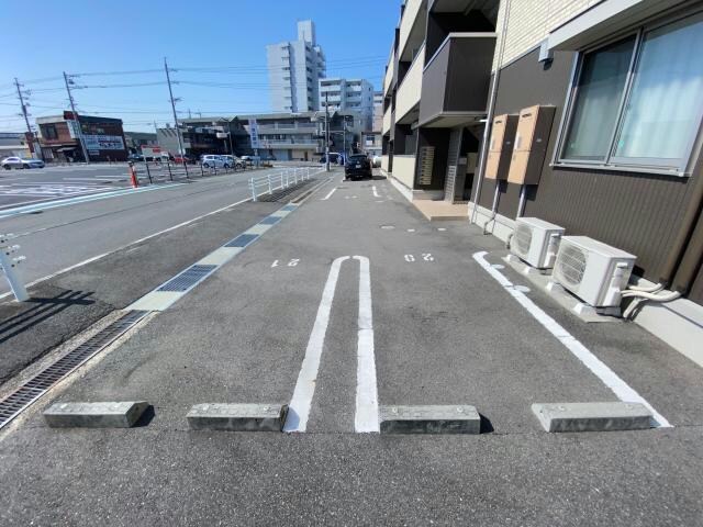 タートルエイトの物件外観写真