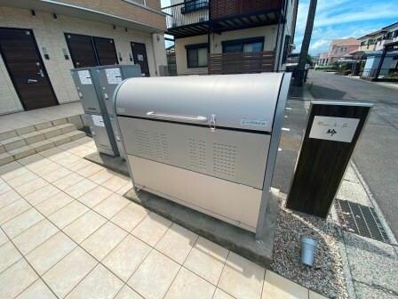 メゾン・ド・玲の物件外観写真