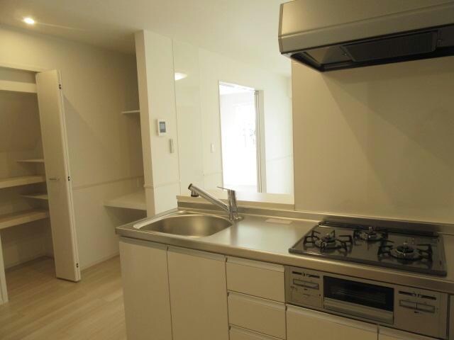 ミル　ハピネス　Ａの物件内観写真