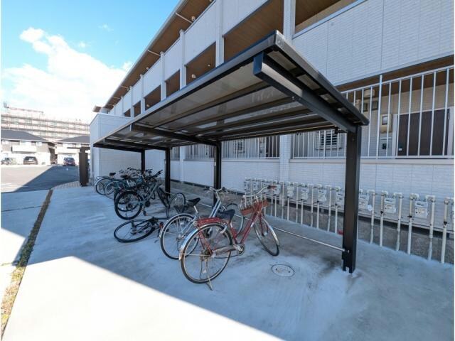 スタブリテラス鈴鹿の物件外観写真