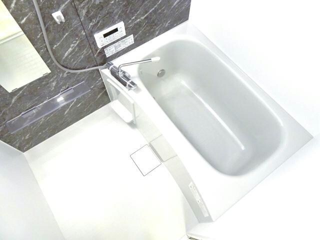 スタブリテラス鈴鹿の物件内観写真