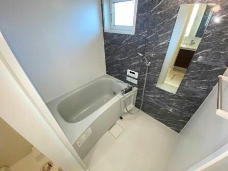 スタブリテラス鈴鹿の物件内観写真