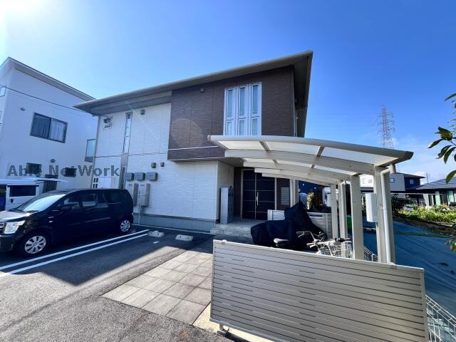 エテルナの物件外観写真