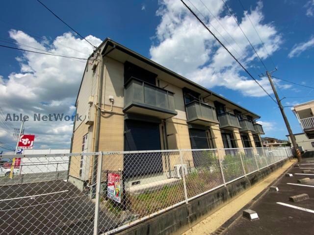 フィールドグリーンの物件外観写真