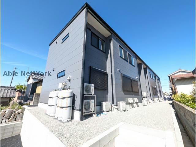 ジルメゾンの物件外観写真