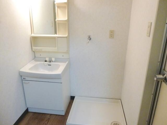 新栄町駅 徒歩9分 2階の物件内観写真