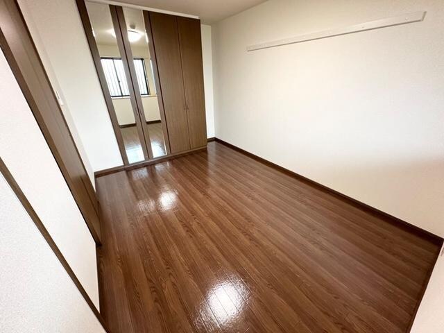 メゾンプレサスの物件内観写真