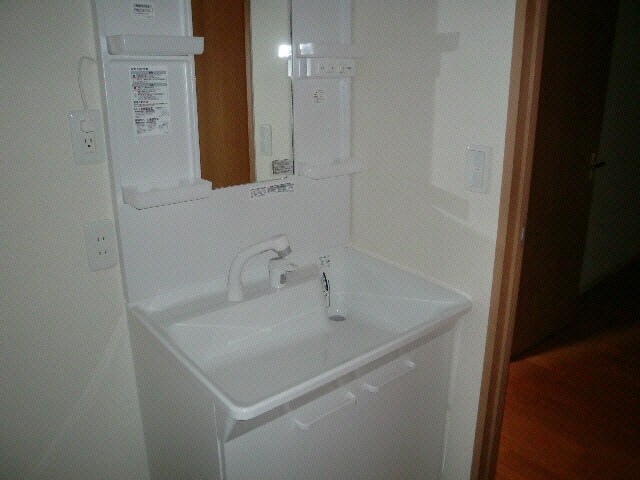 セントリビエ下滝野Ｂの物件内観写真