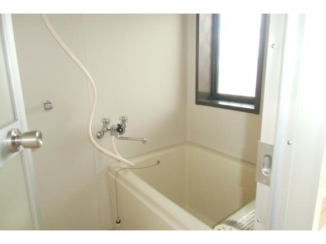 郡山駅 バス10分  金堀田下車：停歩4分 2階の物件内観写真