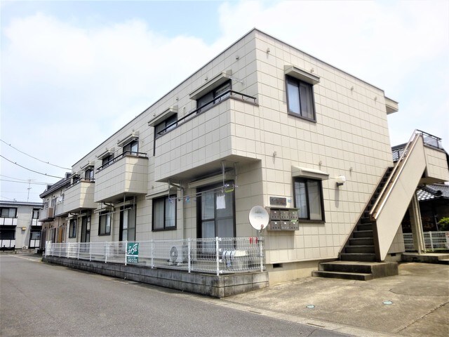 グリーンハイツ関根の物件外観写真