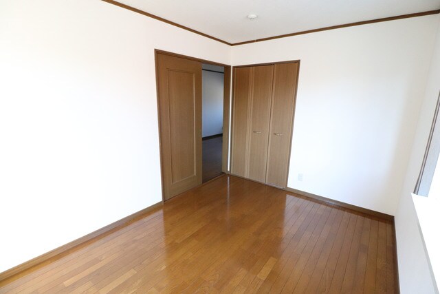 KグランドールＣ棟の物件内観写真