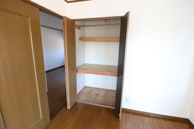 KグランドールＣ棟の物件内観写真