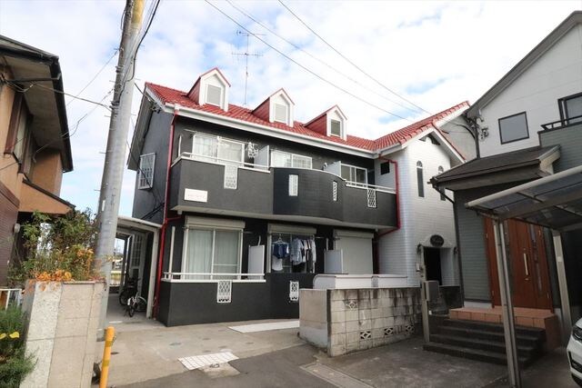 エムパレスＶの物件外観写真